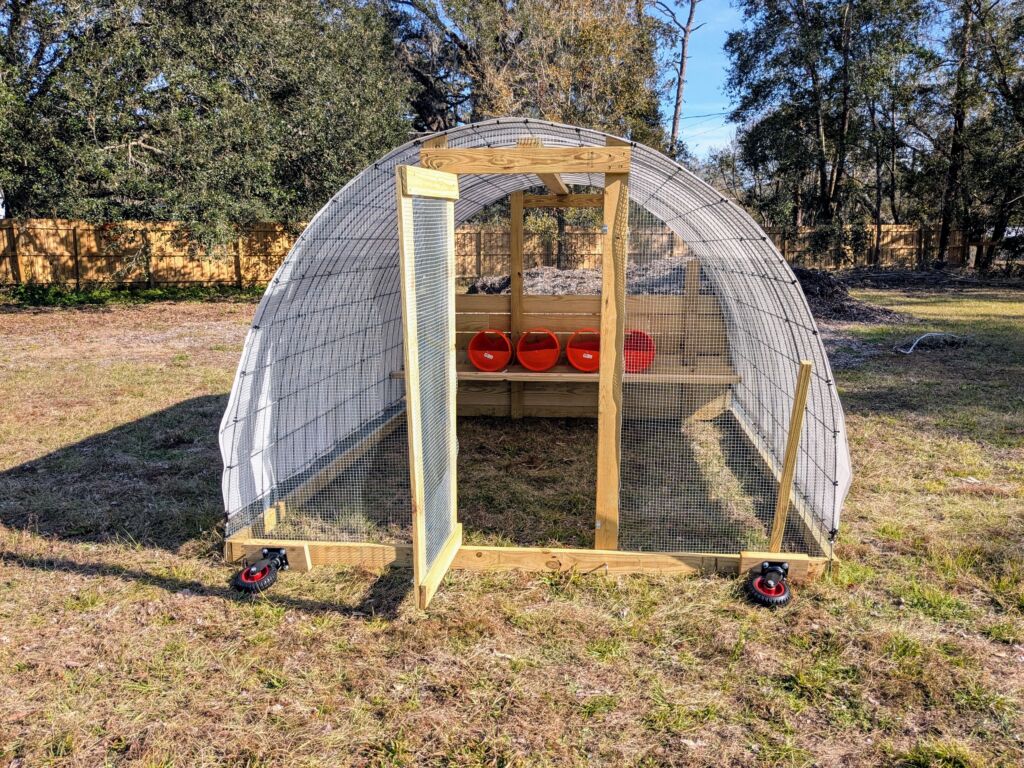 Portable Chicken Coop Plans: 13x5 DIY Movable Chicken Tractor for up to 8  Chickens - Etsy Sweden, image size:1024x768